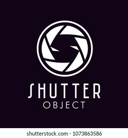 Shutter Lens Aperture with initial S negative space for photographer photography logo design inspiration