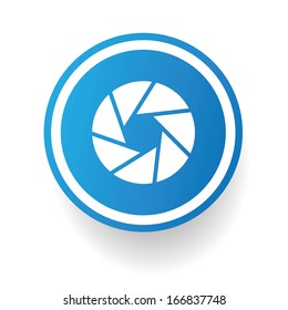 Shutter symbol button on White background,vector