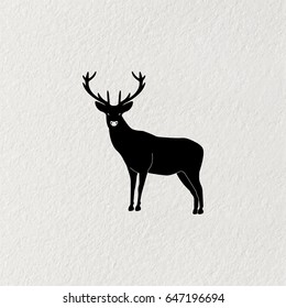 silhouette deer with great antler 