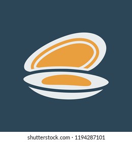 Silhouette icon clam