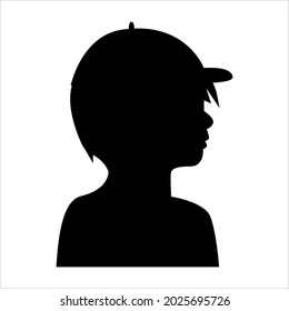 Silhouette des Kopfes eines Mannes, ein Junge in einer Kappe