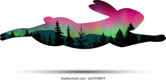 Silhouette de liebre corriendo con doble exposición de pinos, montañas y colorido cielo. Luces boreales.