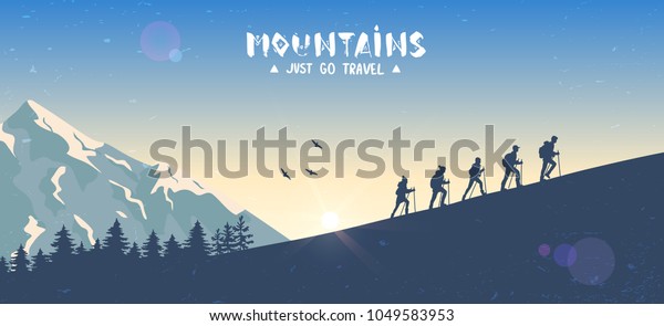 シルエットで旅する人 登山 ハイキングとクライミングチームのベクターイラスト のベクター画像素材 ロイヤリティフリー