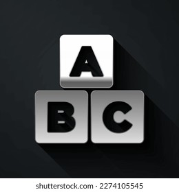 El ABC plateado bloquea el icono aislado en el fondo negro. Cubos alfabetos con letras A, B, C. Estilo de sombra largo. Vector