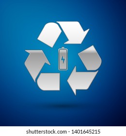 Silver Battery with recycle symbol line icon isolated on blue background. Battery with recycling symbol - renewable energy concept. Vector Illustration