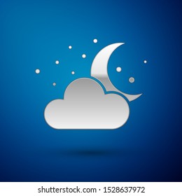 Silver Cloud with moon and stars icon isolated on blue background. Cloudy night sign. Sleep dreams symbol. Night or bed time sign.  Vector Illustration