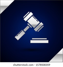 Silver Judge gavel icon isolated on dark blue background. Gavel for adjudication of sentences and bills, court, justice. Auction hammer.  Vector Illustration