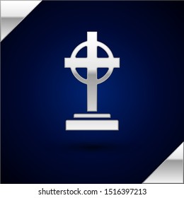 Silver Tombstone with cross icon isolated on dark blue background. Grave icon.  Vector Illustration