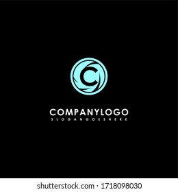 Concepto de diseño creativo de la letra C del logotipo de círculo abstracto simple
