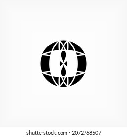 simple black circle logo design