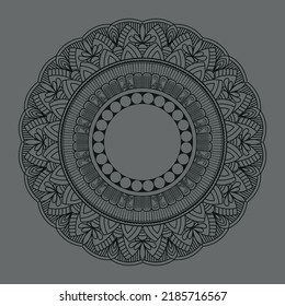 Diseño simple de mandala negra con fondo monocromático