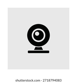 Icono blanco y negro simple de una cámara web moderna sobre un fondo gris