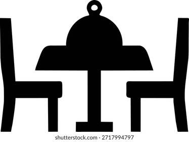 Simples ícone de vetor preto e branco de uma mesa de restaurante com duas cadeiras e uma tampa de comida. Perfeito para menus, sites e aplicativos relacionados a restaurantes, cafés e restaurantes. Design limpo e minimalista adequado para várias aplicações. Baixe este ícone versátil agora!