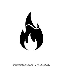 Eine schlichte, gewagte schwarze Silhouette einer Feuerflamme mit einem subtilen Wellendetail, einzeln auf sauberem, weißem Hintergrund.