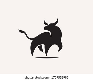 simple bull run look back logo design inspiration
