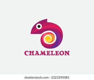 Simple circle chameleon logo icon symbol design template illustration inspiration