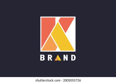 Simple letra creativa y minimalista modelo de diseño de logotipo KA o AK. Diseño geométrico cuadrado. Logo moderno y elegante.