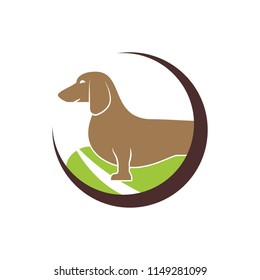 simple dachshund dog logo