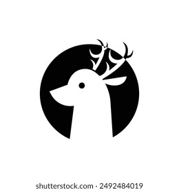 Simple deer logo icon vector