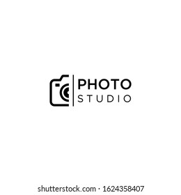 A simple and elegant camera logo