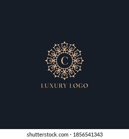 Simple elegant letter C icon logo. luxury monogram vector logotype for Restaurant, Royalty, Boutique, Cafe, Hotel, Heraldic, Jewelry, Fashion and other vector illustration