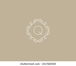 Simple elegant letter Q icon logo. Lineart monogram vector logotype