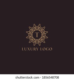 Simple elegant letter T icon logo. luxury monogram vector logotype for Restaurant, Royalty, Boutique, Cafe, Hotel, Heraldic, Jewelry, Fashion and other vector illustration