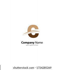 el sencillo y elegante logotipo de la letra C