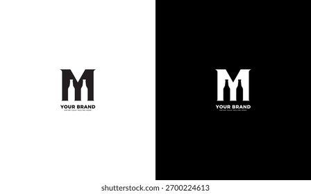 Logotipo simples e elegante da letra M com garrafa dentro, ícone de garrafa de vinho, ilustração vetorial