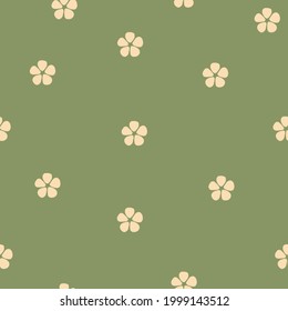 Sencillo patrón de flores sin costura. Fondo vector de flores sakura japonesas. Un escenario retro-asiático clásico con flores. Un adorno oriental verde y beige con flores de sakura. Para papel, tela, textil.