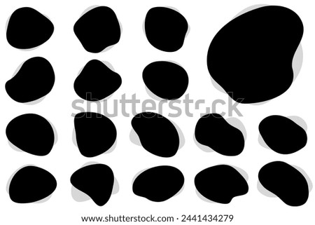 Simple fluid frameset in monochrome