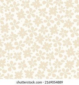 Simple suave y tranquilo vector floral sin fisuras en colores pastel. Flores beiges en un fondo claro. Para impresiones de tela, textiles, ropa. Colección primavera-verano.
