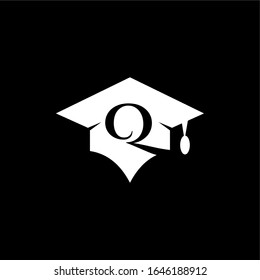 Simple graduation hat icon. Stroke pictogram. Vector illustration isolated on a black background. Premium quality symbol. Vector sign for mobile app and web sites. Q logo letter designs premium