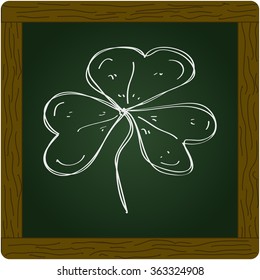 Simple hand drawn doodle of a clover leaf