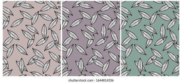 Sencillos Patrones De Vectores Florales Dibujados A Mano. Diseño repetible con hojas de árbol. Hojas blancas y negras aisladas en un fondo marrón, violeta y verde. Impresión floral para tela, textil, papel encolado.