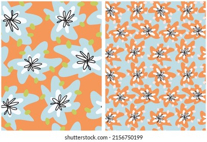 Einfache, handgezeichnete, unregelmäßige Vektormuster. Freehand Brush Blumen auf hellblauem und orangefarbenem Hintergrund. Infantile Style Abstrakte Doodle Garden Vektorgrafik ideal für Stoff, Textil.