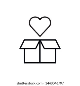 Simple heart box line icon. Stroke pictogram. Vector illustration isolated on a white background. Premium quality symbols. Vector sign for mobile app and web sites.