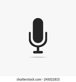 Simple icon microphone.