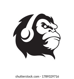 Simple Icon Vector Gorilla King Kong Monkey Face illustration logo using headphones	