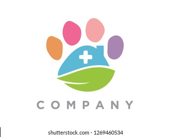 simple illustration pets / paws logo