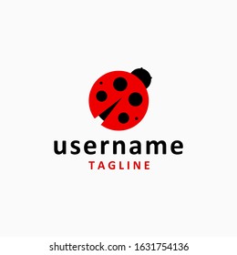 simple ladybug logo design inspiration . circle ladybug logo design template . circle red ladybug icon . simplest ladybug