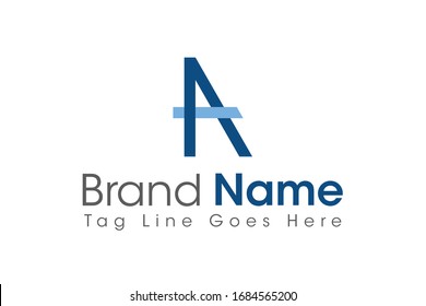 Simple letra del logotipo A con el concepto de una combinación de formas en azul clásico. El concepto del logotipo es adecuado para empresas industriales, automotrices, talleres