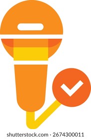 Ilustración sencilla, moderna y de diseño plano de un micrófono naranja con una marca de verificación blanca dentro de un círculo, que indica Aprobación o verificación. Aislado en un fondo blanco limpio.