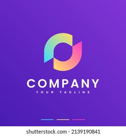simple modern minimalist dynamic letter O cutting circle logo gradient