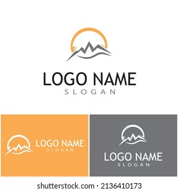 Vector de diseño de logotipo de montaña moderno y simple, silueta de pico de pico de hielo en la cima del monte rocoso
