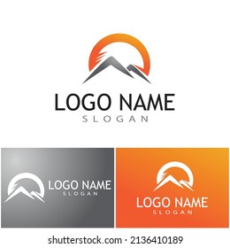 Vector de diseño de logotipo de montaña moderno y simple, silueta de pico de pico de hielo en la cima del monte rocoso