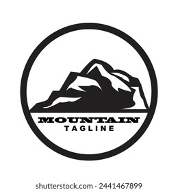 Diseño de logotipo simple de montaña y aventura.