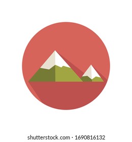 Icono plano de ilustración de montaña simple