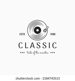 Diseño de ilustración vectorial con logotipo de grabación de vinilo de música simple. Concepto del logotipo de la etiqueta de registro de música de época.