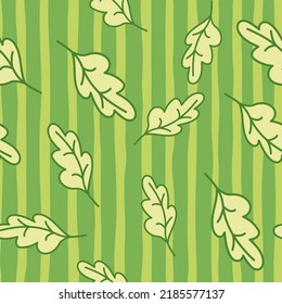 Simple outline oak seamless pattern. Foliage backdrop. Nature wallpaper. For fabric design, textile print, wrapping, cover. Doodle vector illustration.